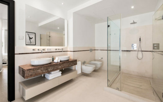 Villa de 3 dormitorios en Milla de Oro