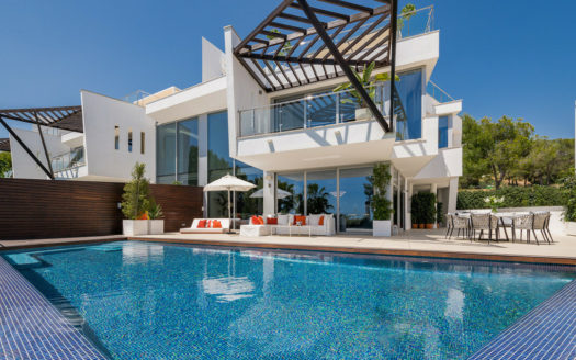 Villa de 3 dormitorios en Milla de Oro