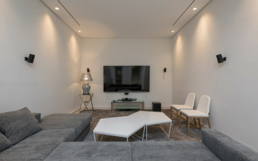 Villa de 4 dormitorios en Nueva Andalucia