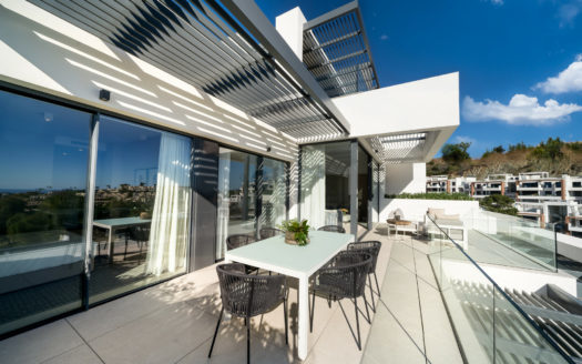 Apartamento de 2 dormitorios en  Benahavis