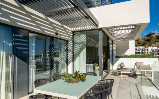 Apartamento de 2 dormitorios en  Benahavis