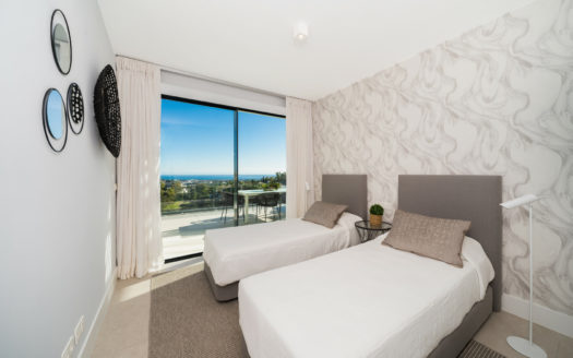 Apartamento de 2 dormitorios en  Benahavis
