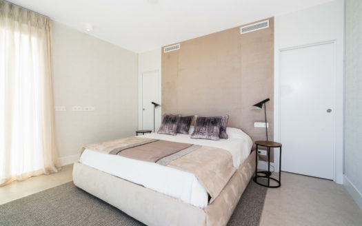 Apartamento de 2 dormitorios en  Benahavis