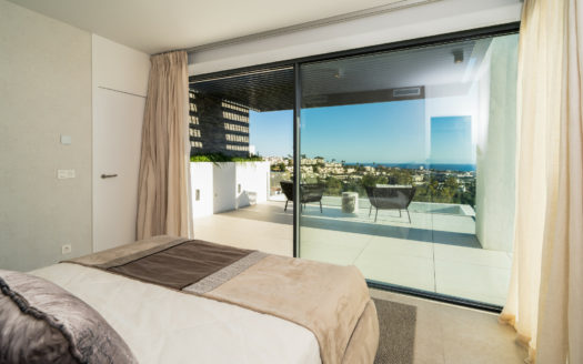 Apartamento de 2 dormitorios en  Benahavis