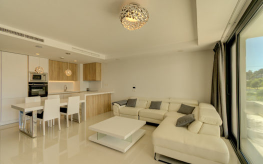 Apartamento de 2 dormitorios en  Benahavis
