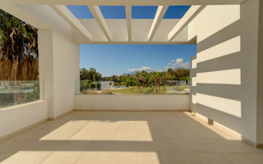 Apartamento de 2 dormitorios en  Benahavis