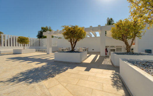Apartamento de 2 dormitorios en  Benahavis