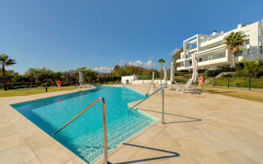 Apartamento de 2 dormitorios en  Benahavis