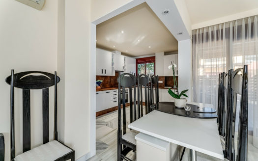 Villa de 4 dormitorios en  Benahavis