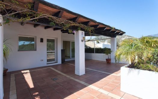 Ático de 3 dormitorios en Lomas de la Quinta