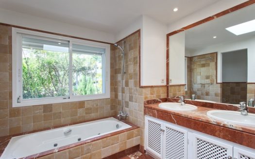 Ático de 3 dormitorios en Lomas de la Quinta