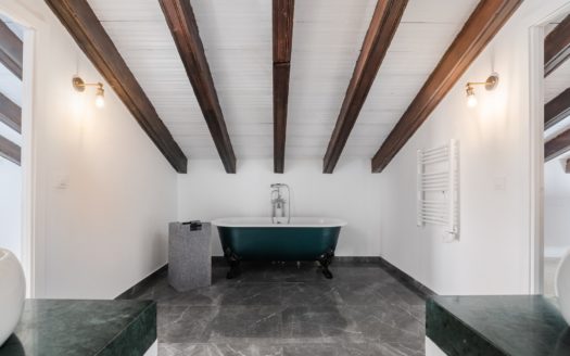 Apartamento de 2 dormitorios en Benahavis Pueblo