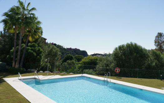 Ático de 3 dormitorios en  Benahavis