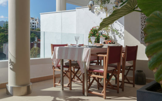 Ático de 3 dormitorios en  Benahavis
