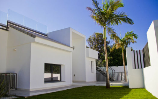 Villa de 7 dormitorios en Guadalmina Alta