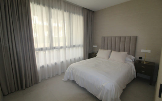 5 bedrooms Penthouse in Milla de Oro