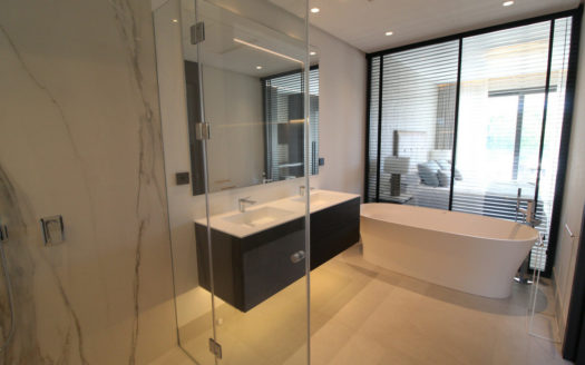 5 bedrooms Penthouse in Milla de Oro