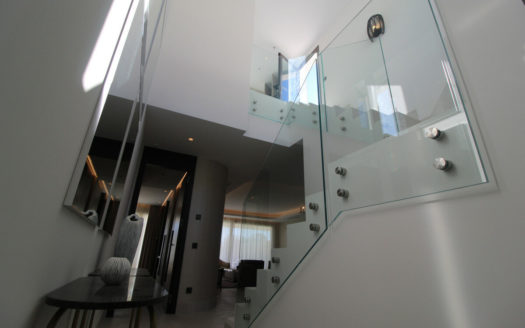 5 bedrooms Penthouse in Milla de Oro