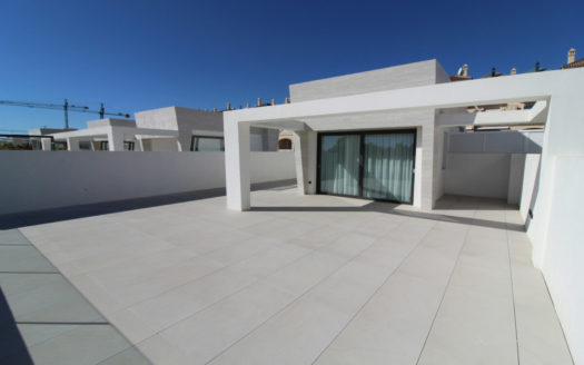 5 bedrooms Penthouse in Milla de Oro